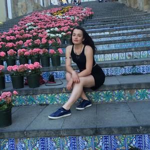 Meet your Posher, Quincy